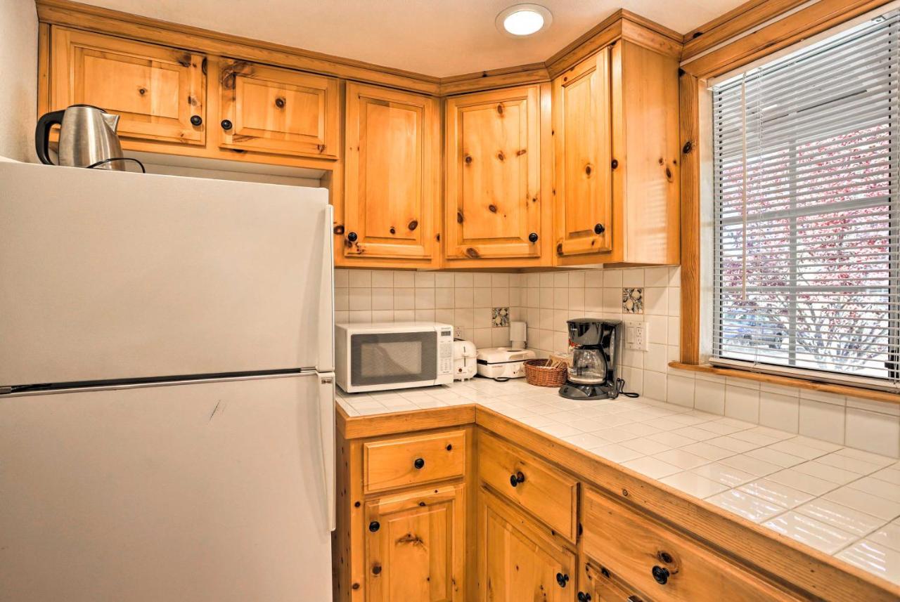 The Knotty Pine Cottage In Big Bear, 4 Mi To Ski Big Bear City Dış mekan fotoğraf